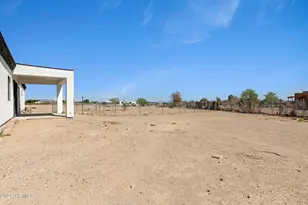 34247 W Pecan St, Tonopah, AZ 85354 - Photo 30