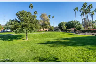 10655 N 9th Street #135, Phoenix, AZ 85020 - Photo 38