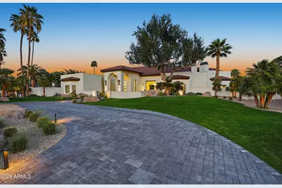 8635 N 65th Street, Paradise Valley, AZ 85253 - Photo 1