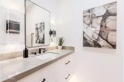 8635 N 65th Street, Paradise Valley, AZ 85253 - Photo 54