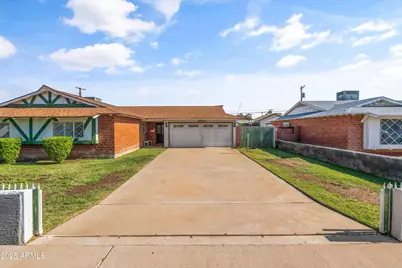 6537 N 41st Drive, Phoenix, AZ 85019 - Photo 2