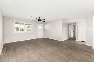 1718 S Marilyn Ann Dr, Tempe, AZ 85281 - Photo 8