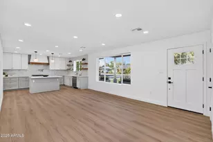 3615 E Clarendon Ave, Phoenix, AZ 85018 - Photo 16