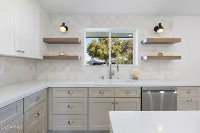 3615 E Clarendon Avenue, Phoenix, AZ 85018 - Photo 20