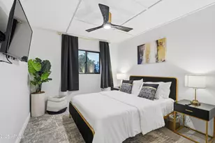 8526 E Whitton Ave, Scottsdale, AZ 85251 - Photo 32