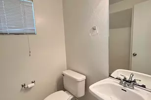 3809 W Oregon Ave, Phoenix, AZ 85019 - Photo 8