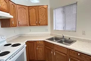 3809 W Oregon Ave, Phoenix, AZ 85019 - Photo 6