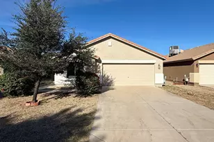 1316 E Vernoa St, San Tan Valley, AZ 85140 - Photo 2