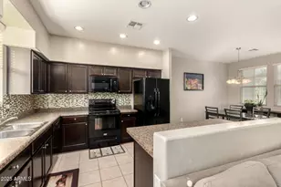 7771 W Palm Ln, Phoenix, AZ 85035 - Photo 8