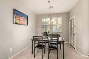 7771 W Palm Ln, Phoenix, AZ 85035 - Photo 10