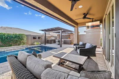 19001 W Desert Mirage Drive, Surprise, AZ 85388 - Photo 8