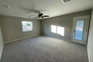 82 W Brooks St, Gilbert, AZ 85233 - Photo 14