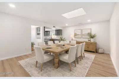 16275 N 30th Drive, Phoenix, AZ 85053 - Photo 2