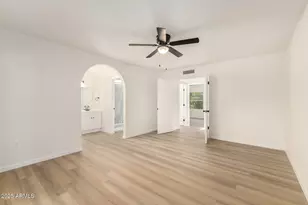 16275 N 30th Dr, Phoenix, AZ 85053 - Photo 12