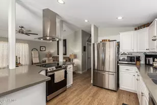 201 S Greenfield Rd, Mesa, AZ 85206 - Photo 14