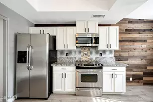 37222 N Tom Darlington Dr, Carefree, AZ 85377 - Photo 16