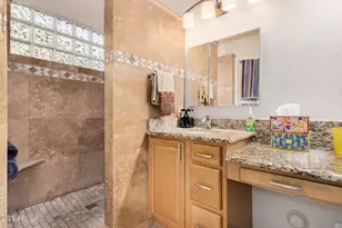 15531 W Piccadilly Rd, Goodyear, AZ 85395 - Photo 34
