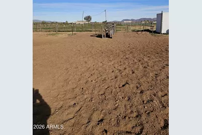 51252 W Buffalo Dog Road #-, Aguila, AZ 85320 - Photo 16