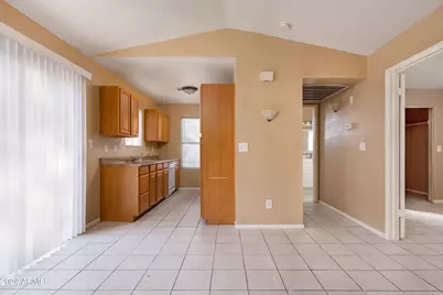 653 W Guadalupe Road #1121, Mesa, AZ 85210 - Photo 8