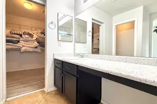 1103 E Grove St, Phoenix, AZ 85040 - Photo 10