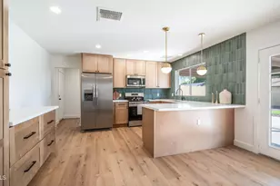 4981 W Michelle Dr, Glendale, AZ 85308 - Photo 8