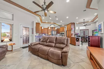 17200 W Bell Road #975, Surprise, AZ 85374 - Photo 6