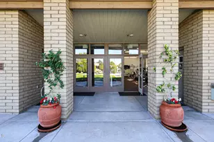 4800 N 68th St, Scottsdale, AZ 85251 - Photo 50