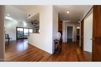 4800 N 68th Street #345, Scottsdale, AZ 85251 - Photo 4