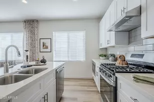 630 W Laredo St, Chandler, AZ 85225 - Photo 24