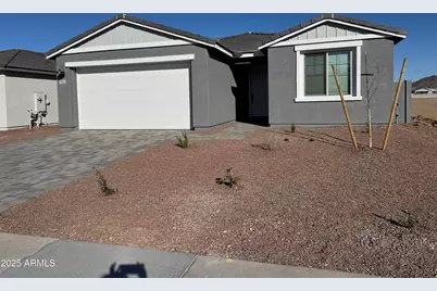 7612 W Saddlehorn Road, Sun City, AZ 85373 - Photo 1