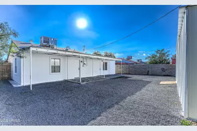 140 E Buena Vista Avenue, Goodyear, AZ 85338 - Photo 30