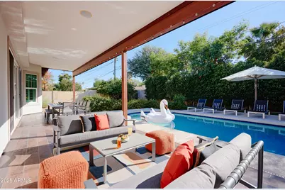 3229 E Campbell Avenue, Phoenix, AZ 85018 - Photo 2