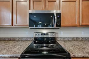 9043 W Fullam St, Peoria, AZ 85382 - Photo 20