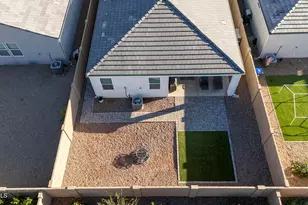 5236 E Emery Rd, San Tan Valley, AZ 85143 - Photo 16