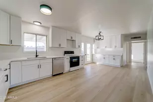 2039 W Northview Ave, Phoenix, AZ 85021 - Photo 8