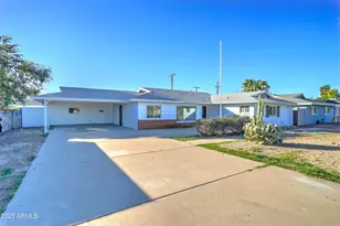 2039 W Northview Ave, Phoenix, AZ 85021 - Photo 1