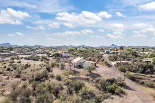 1847 Vista Dr, Wickenburg, AZ 85390 - Photo 28