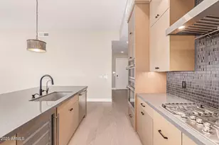 5250 E Deer Valley Dr, Phoenix, AZ 85054 - Photo 14