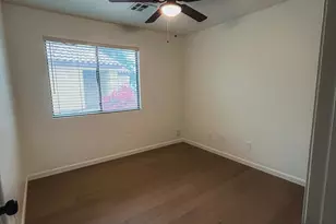 14857 W Hearn Rd, Surprise, AZ 85379 - Photo 18