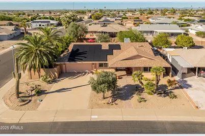 11052 W Meade Drive, Sun City, AZ 85351 - Photo 2