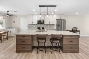 11052 W Meade Dr, Sun City, AZ 85351 - Photo 10