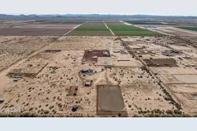 48800 W Long Rifle Road, Aguila, AZ 85320 - Photo 12