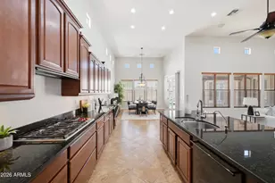 758 E Sunburst Ln, Tempe, AZ 85284 - Photo 8