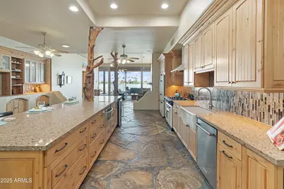 13807 N Crown Point, Sun City, AZ 85351 - Photo 14