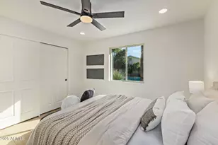 3401 E Shaw Butte Dr, Phoenix, AZ 85028 - Photo 20