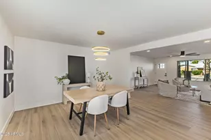 3401 E Shaw Butte Dr, Phoenix, AZ 85028 - Photo 10