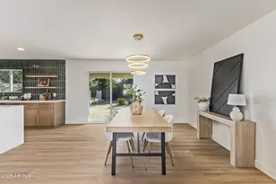 3401 E Shaw Butte Dr, Phoenix, AZ 85028 - Photo 4