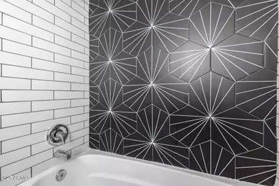 1804 W Tuckey Lane #4, Phoenix, AZ 85015 - Photo 14