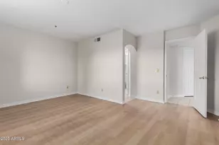 5104 N 32nd St, Phoenix, AZ 85018 - Photo 14