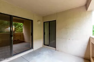 5104 N 32nd St, Phoenix, AZ 85018 - Photo 26